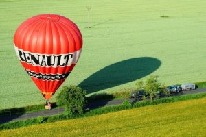 Bělské balónové hemžení v okolí Máchova Jezera