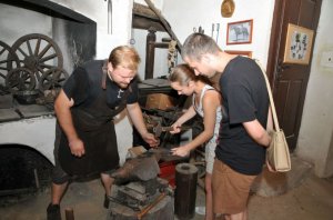 Damask XX – workshop kovářů damascenské oceli v Těšanech