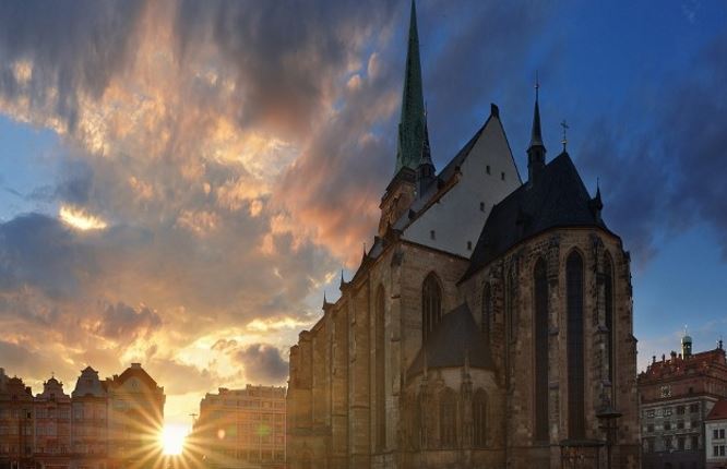 Prohlídky katedrály sv. Bartoloměje v Plzni